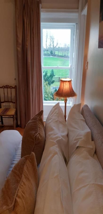 Загородные дома Mount Pleasent Country House Лукан-16