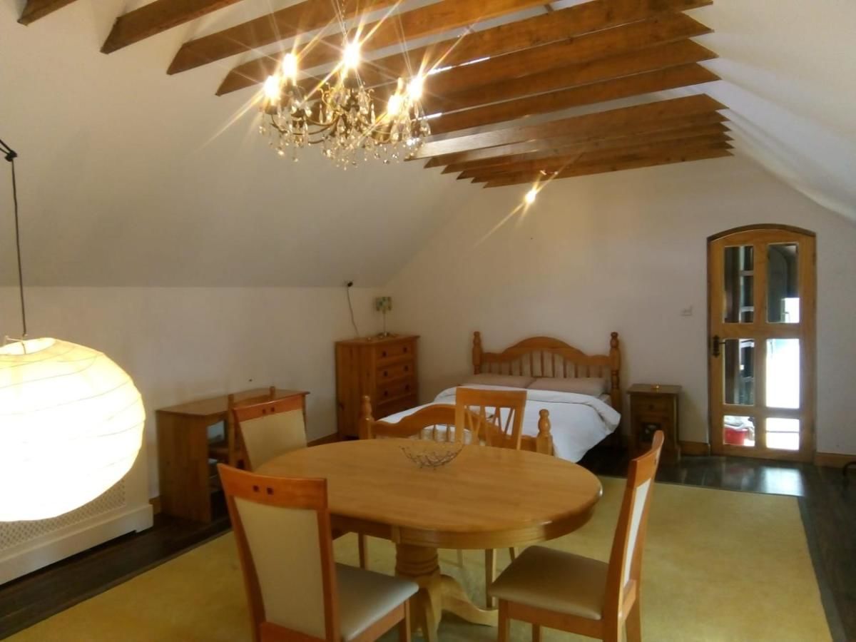 Загородные дома Mount Pleasent Country House Лукан-23